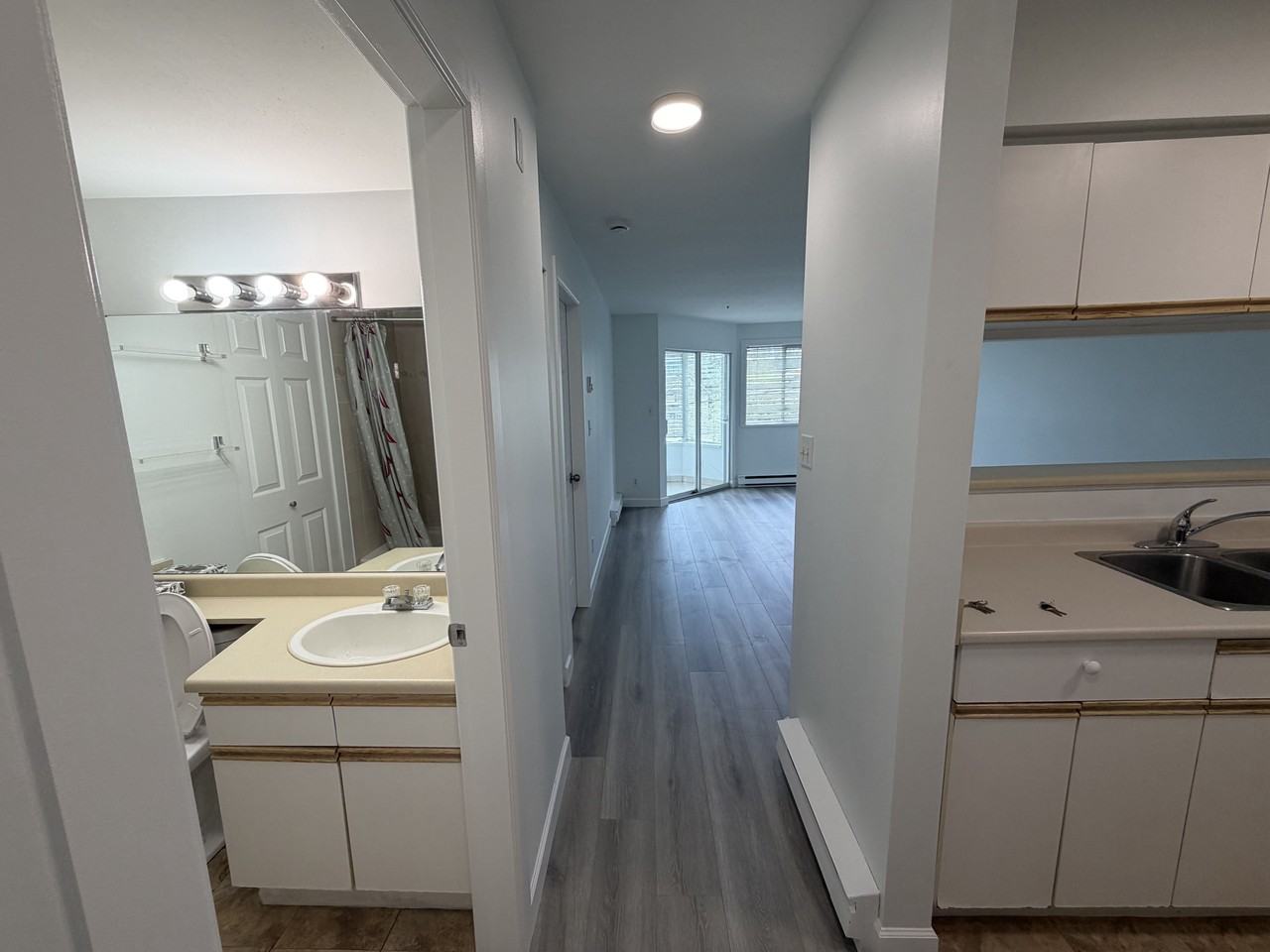 1567 East Broadway - Photo 6 of 12