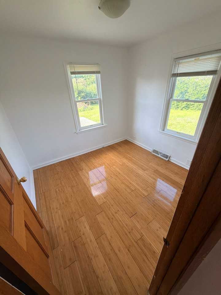 1821 E Ridgeway Ave #NA - Photo 4 of 8