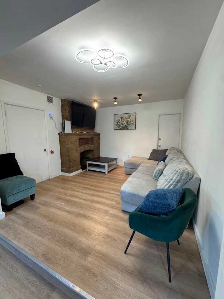 725 Westfield Ave #1 - Photo 7 of 17