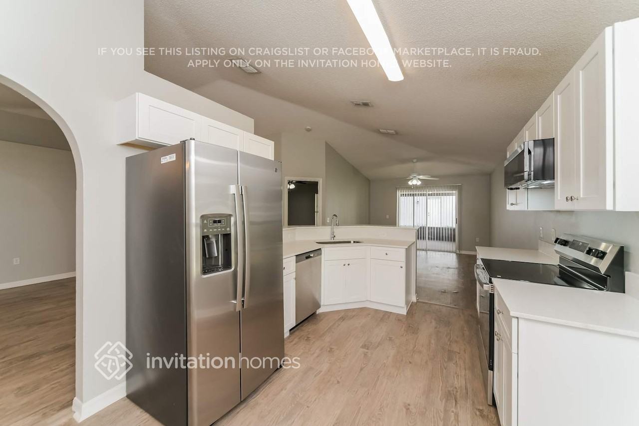 397 Regal Downs Cir - Photo 7 of 17