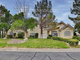 featured image of 8460 Del Vista Ct