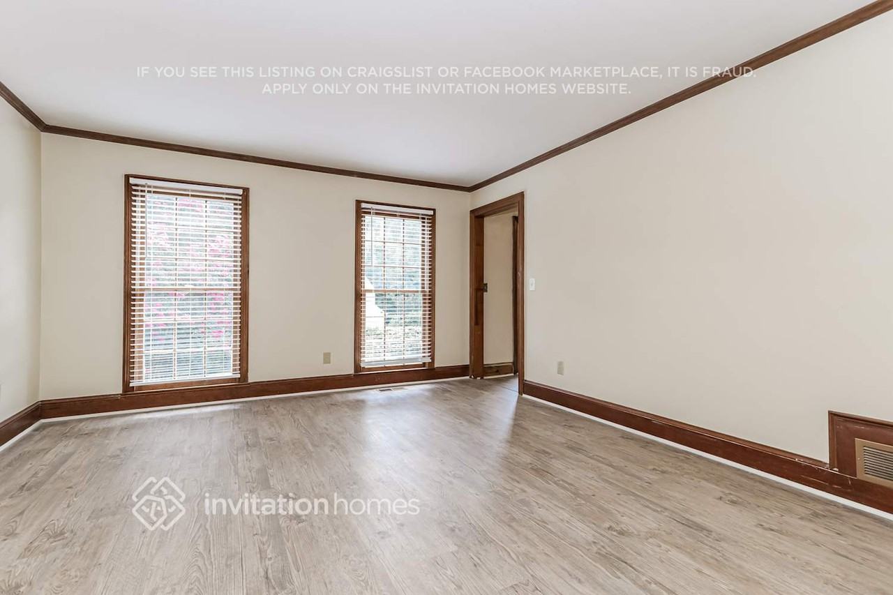 3610 Jasmine Cove Ln - Photo 5 of 19