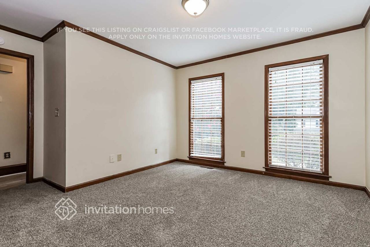 3610 Jasmine Cove Ln - Photo 6 of 19