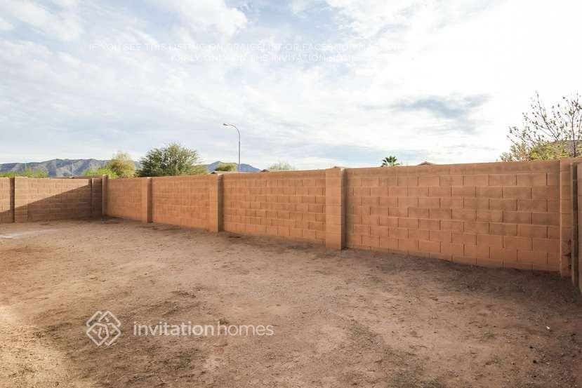 6826 S 30th Ln - Photo 5 of 6