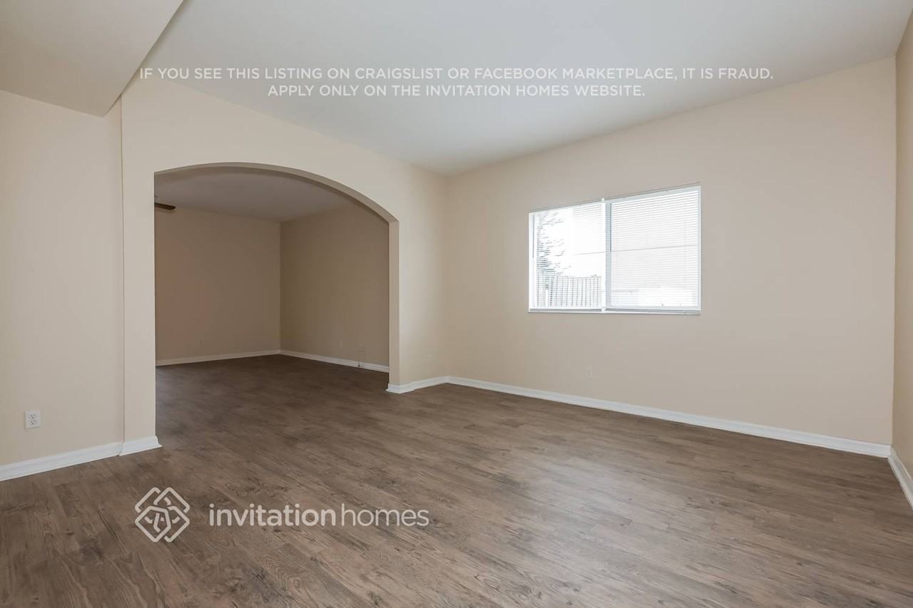 11123 Sailbrooke Dr - Photo 7 of 18