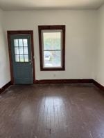 featured image of 2451 S 11th St