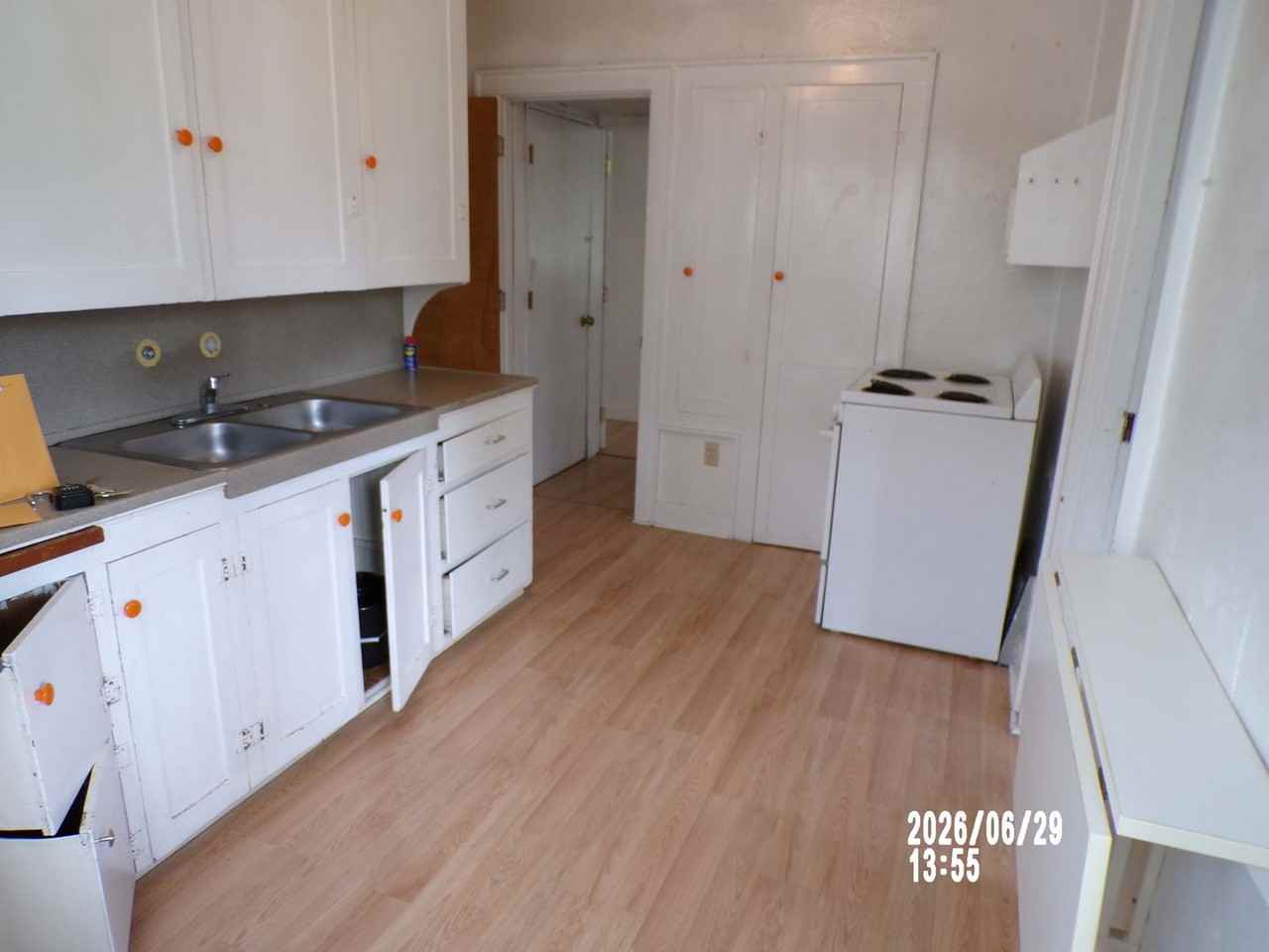 316-02 - 311 - 317 - 321 - 322 - 327 - 329 NW 18th St. Corvallis, OR 97330 - Photo 4 of 22