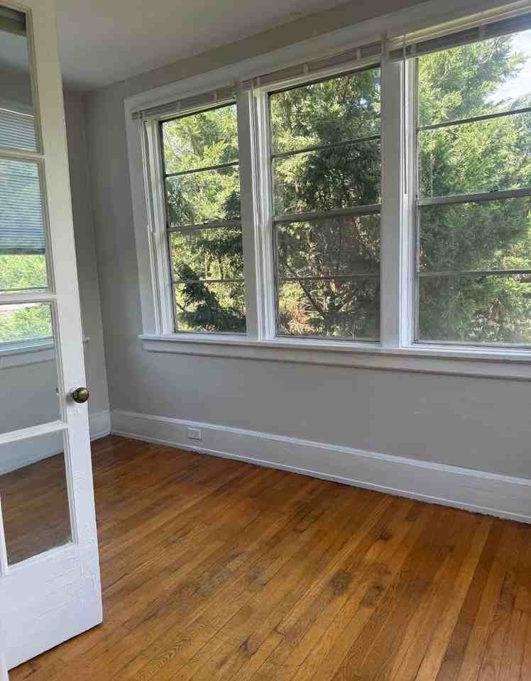 1108 28th St S #8 - Photo 5 of 10