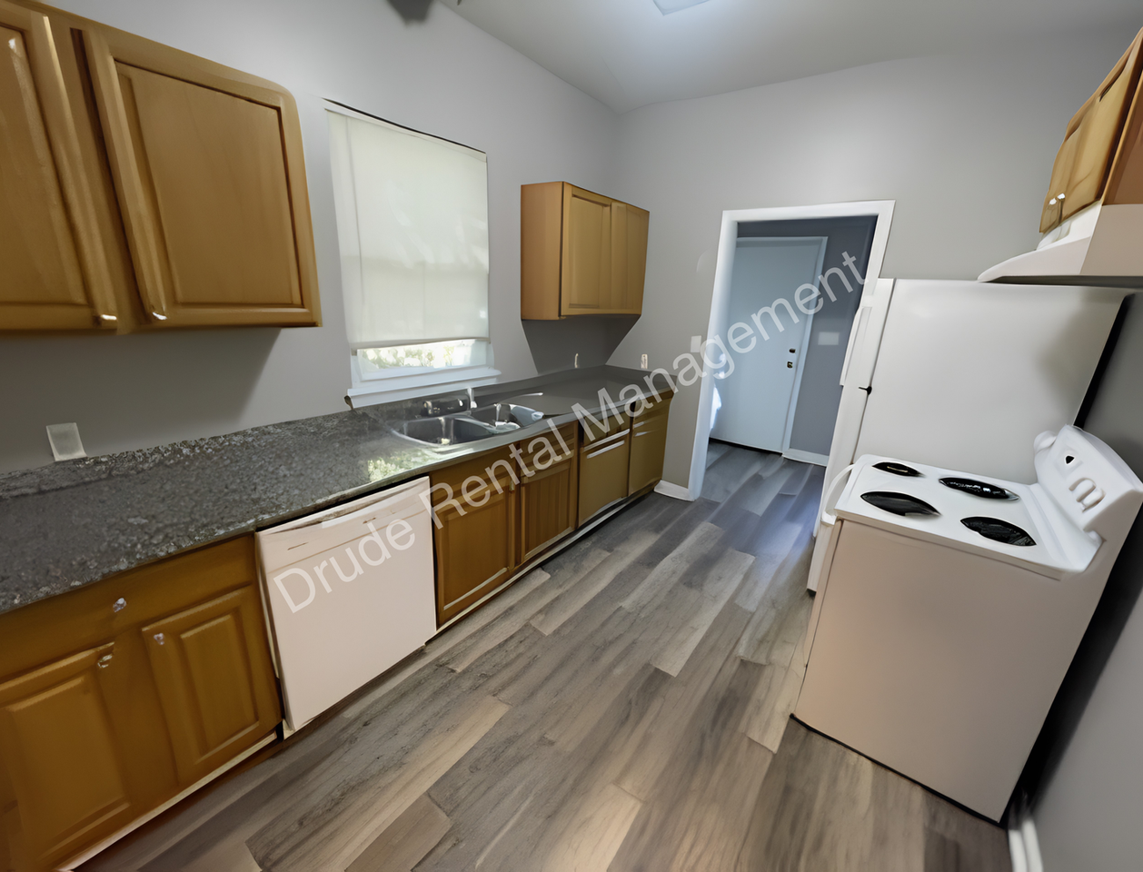 809 E Thomas St - Photo 4 of 15