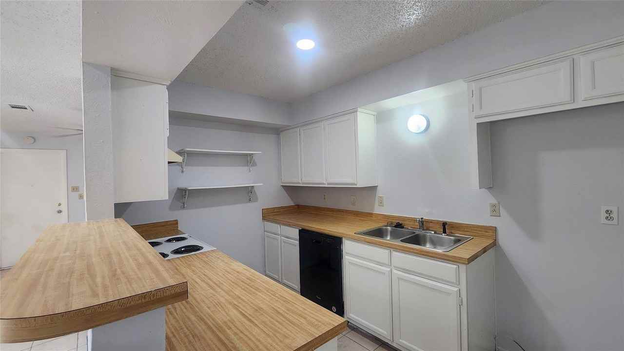 123 Prairie View Dr #123 - Photo 5 of 21