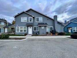 featured image of 6742 W Morris Hill Ln