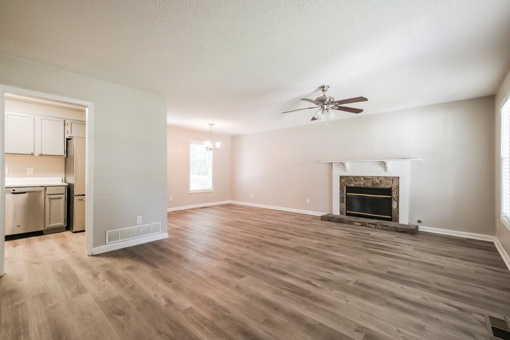 116 Brentwood Ct - Photo 7 of 18