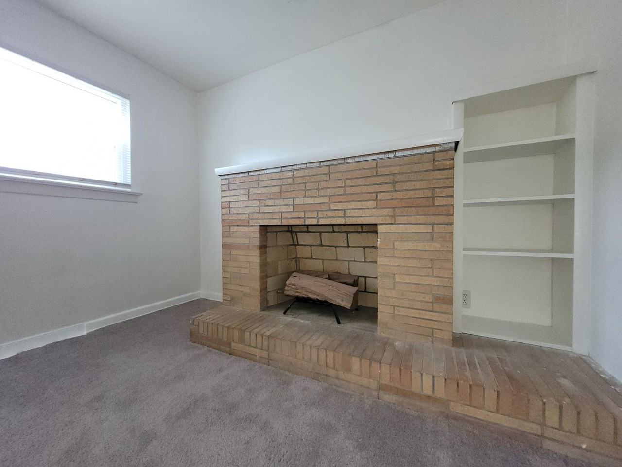 1012 Oaklawn Ave - Photo 3 of 17