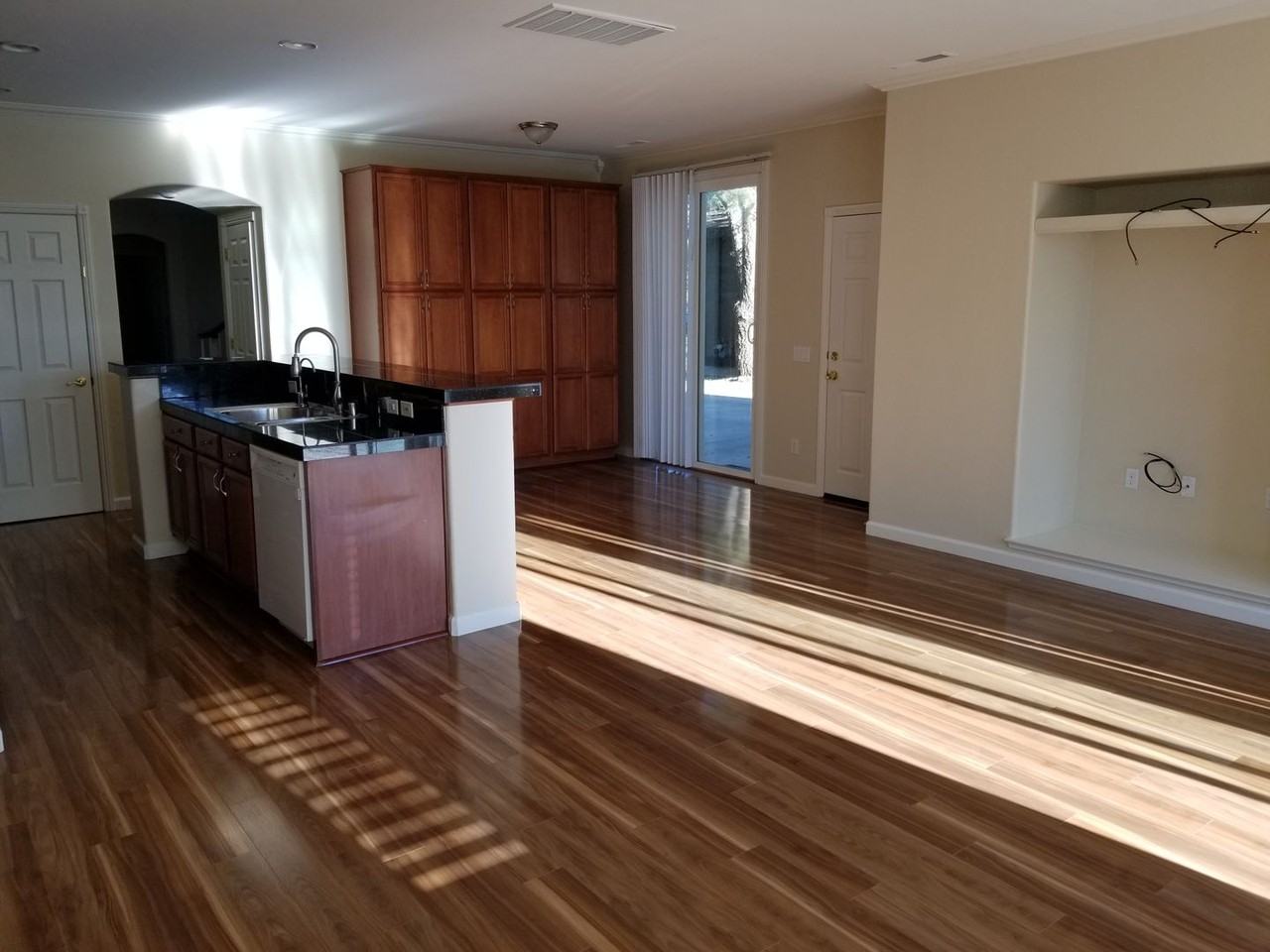 7431 Earlsmoore Dr - Photo 2 of 13
