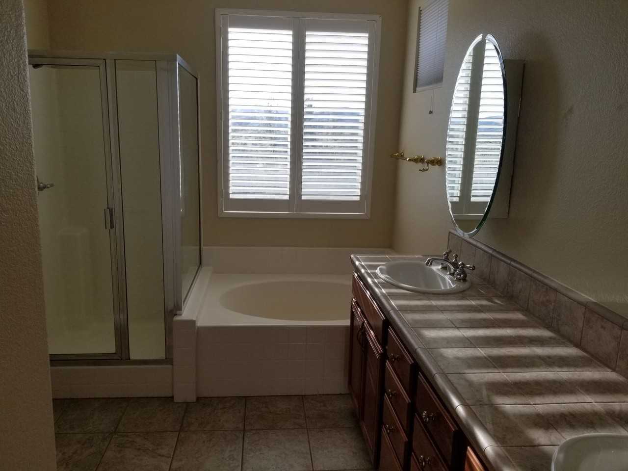 7431 Earlsmoore Dr - Photo 3 of 13