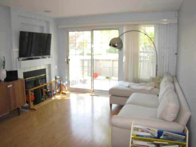 2165 Shenandoah Ct #F - Photo 2 of 13