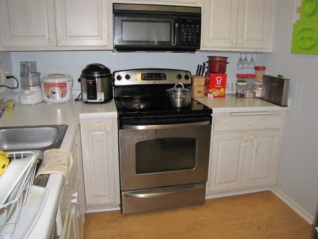 2165 Shenandoah Ct #F - Photo 4 of 13