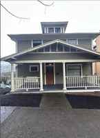 featured image of 5004 Sw View Point Ter