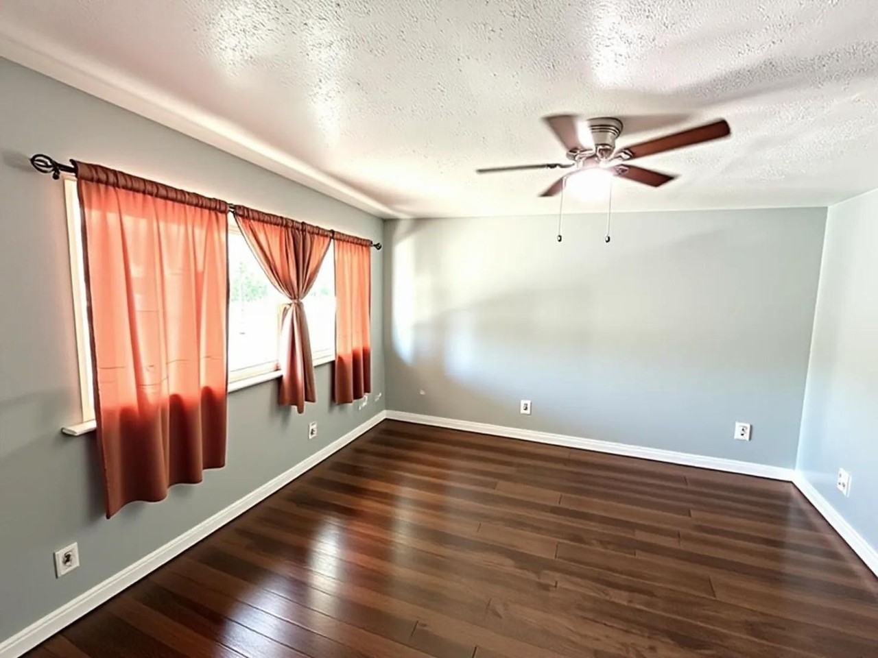 4111 Judivan - Photo 5 of 26
