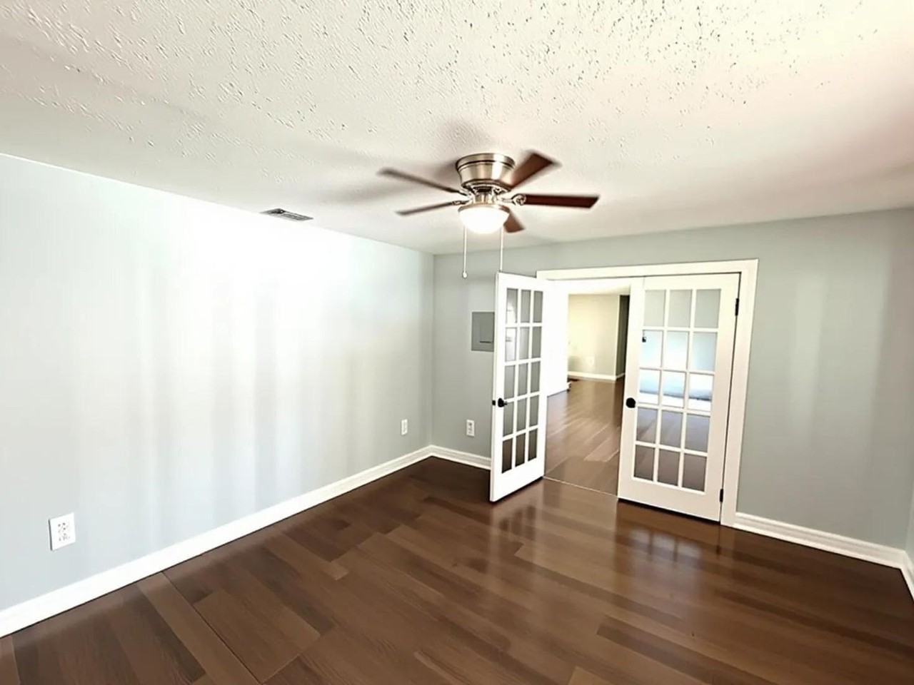4111 Judivan - Photo 6 of 26