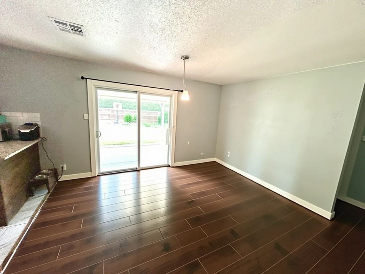 4111 Judivan - Photo 7 of 26