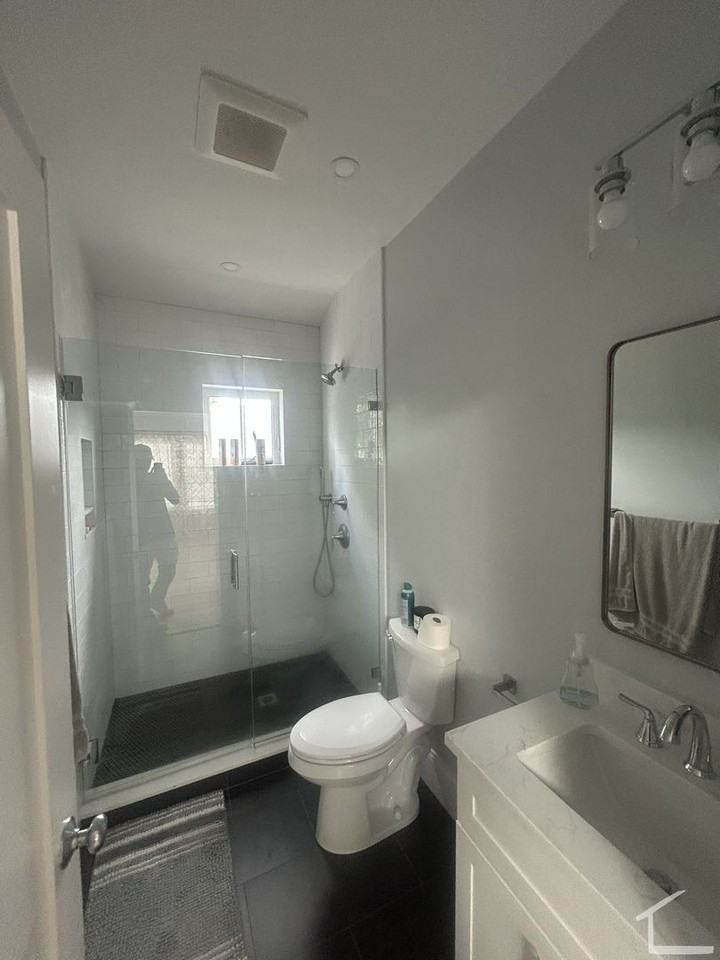 43 Fairbanks St - Photo 7 of 9