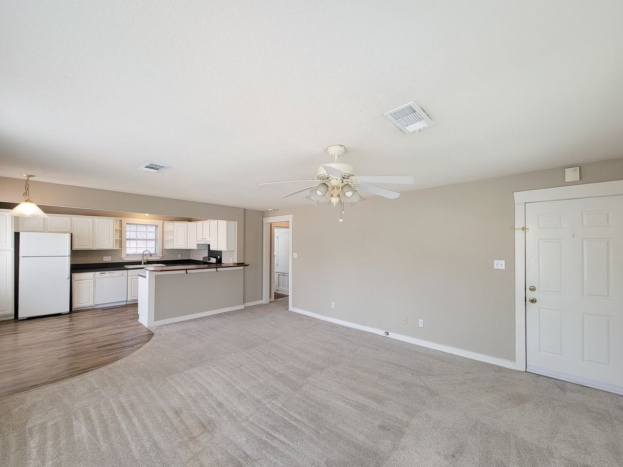 4634 Norhill Blvd - Photo 6 of 24