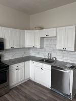 featured image of 39 E North Ave