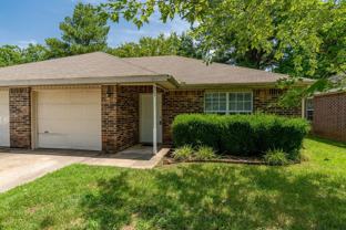 572 S Dockery Ln - Photo 1 of 1
