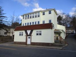 featured image of 119 School St