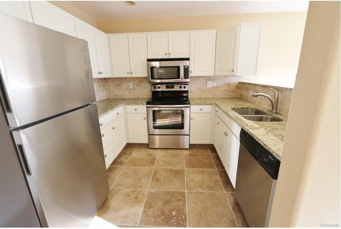 8754 Allison Dr #B - Photo 7 of 28