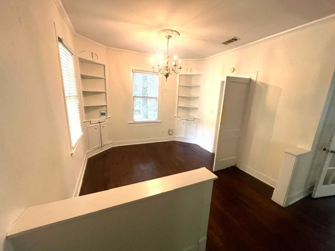 1120 Quinn St - Photo 4 of 11