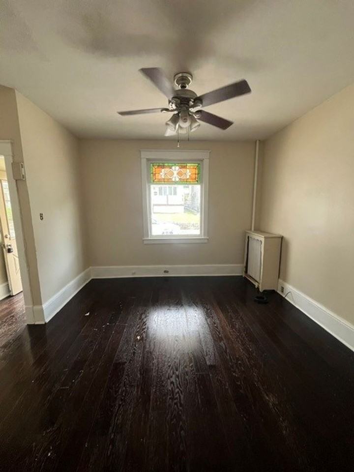 309 Arlington St - Photo 4 of 14