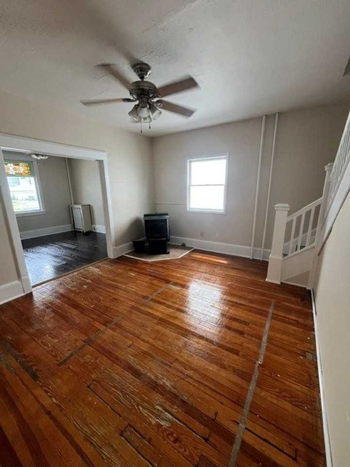 309 Arlington St - Photo 6 of 14