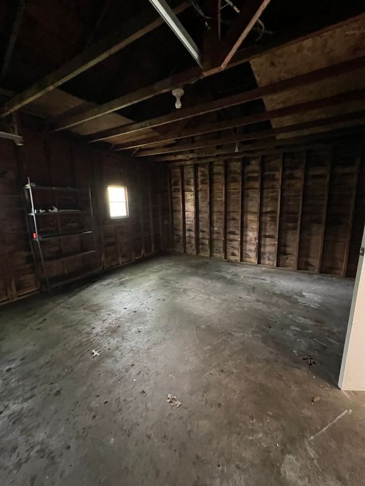 2554 Little St - Photo 5 of 14