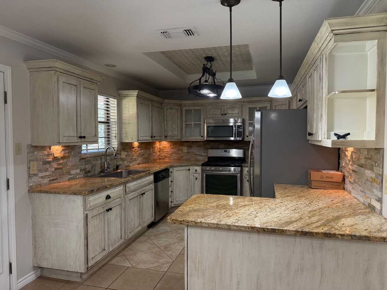 314 Trollinger St - Photo 6 of 18
