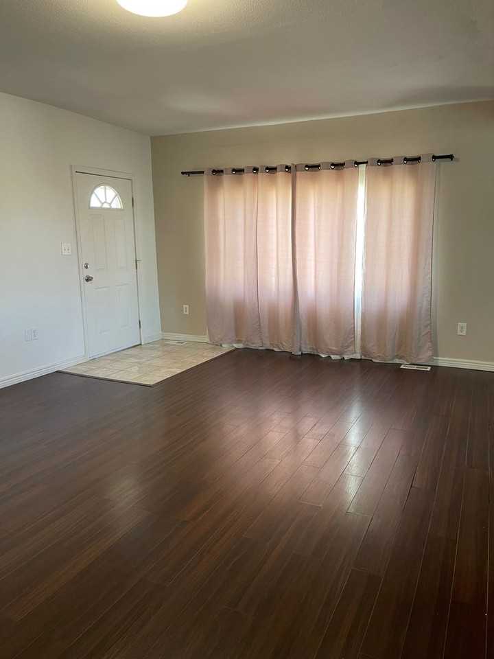 1102 N 11th St - Photo 2 of 23