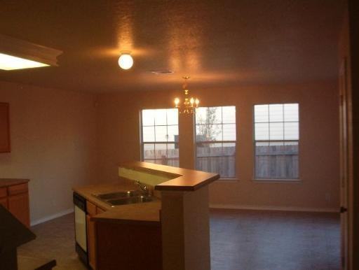 16138 Branching Oaks - Photo 4 of 9