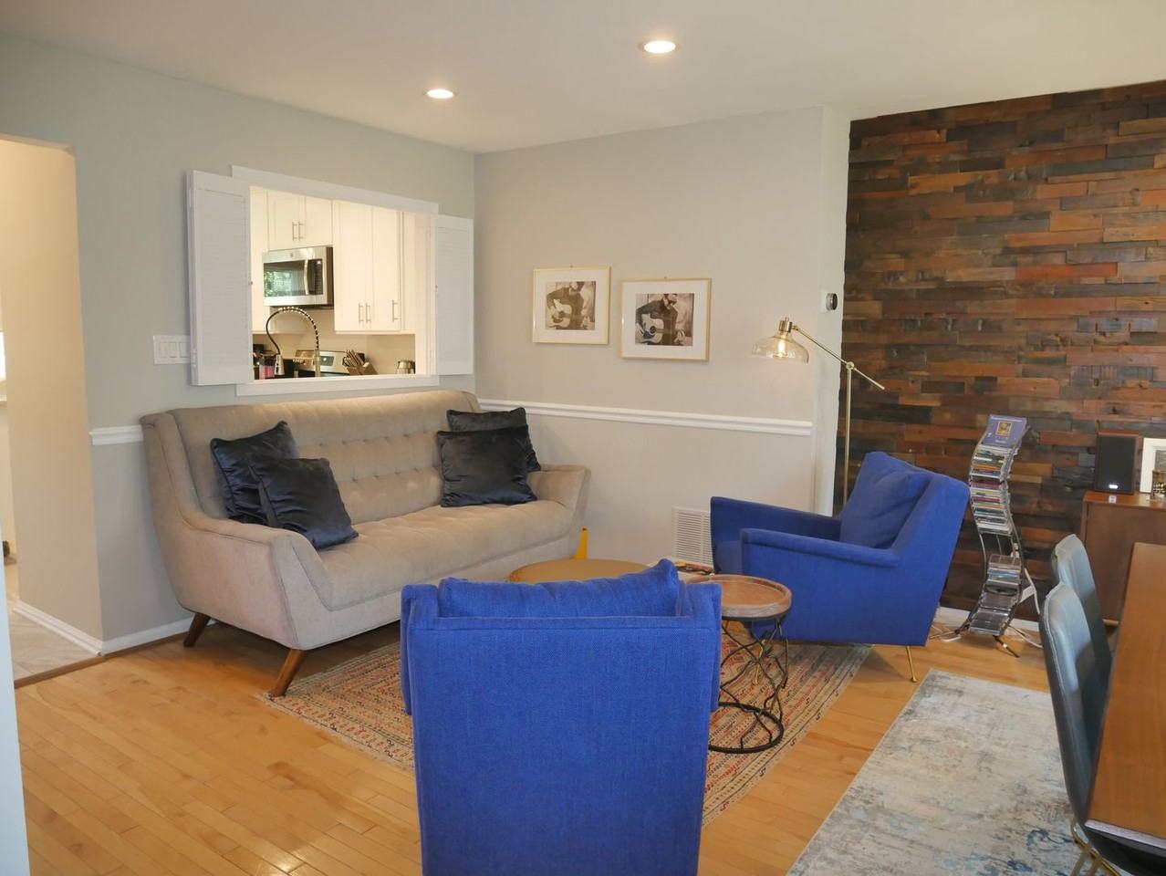 2774 Grovemore Ln - Photo 7 of 34