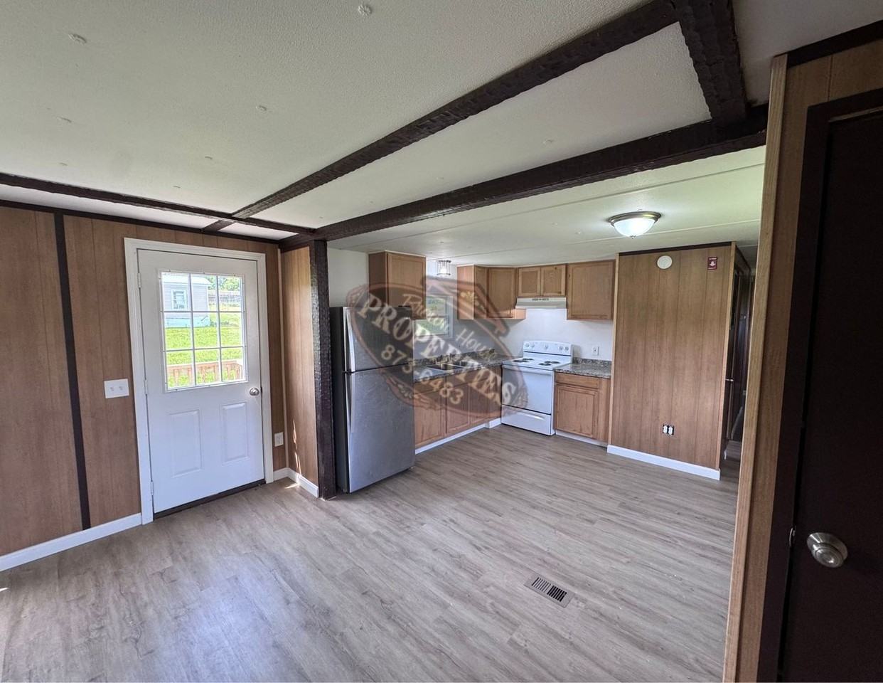 1592 Hill Rd - Photo 2 of 7