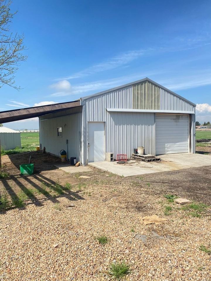 1253 N County Line Rd - Photo 7 of 8