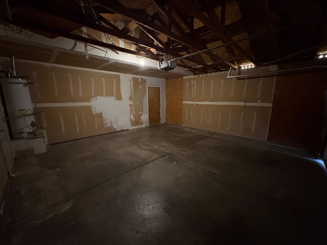 1905 Grapewood St - Photo 3 of 35