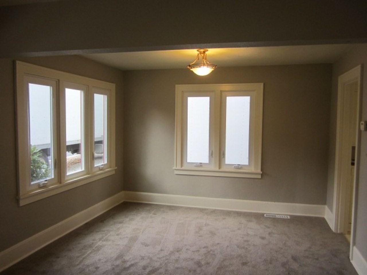 4630 Sw 185th Ave - Photo 6 of 19