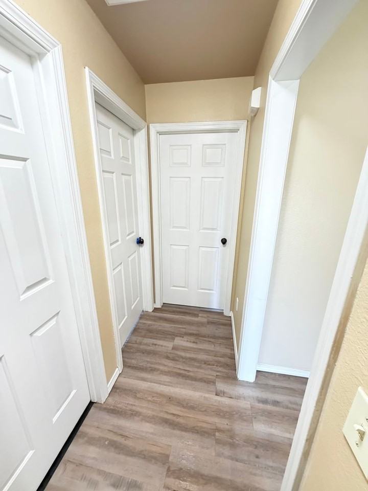 4409 S Aldredge St - Photo 7 of 13