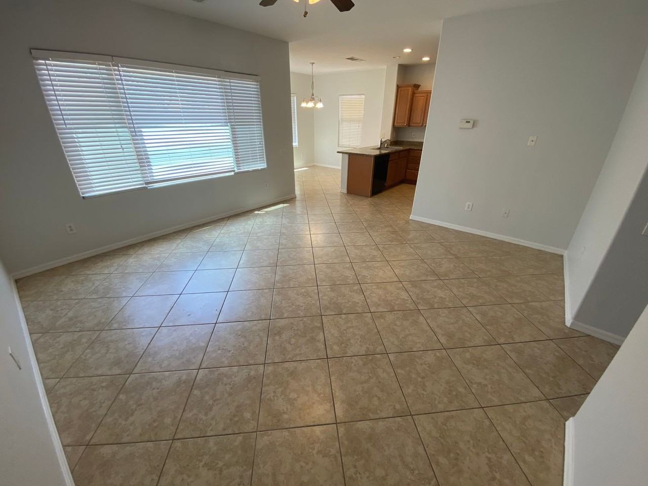 4445 Penguin Ave - Photo 2 of 15