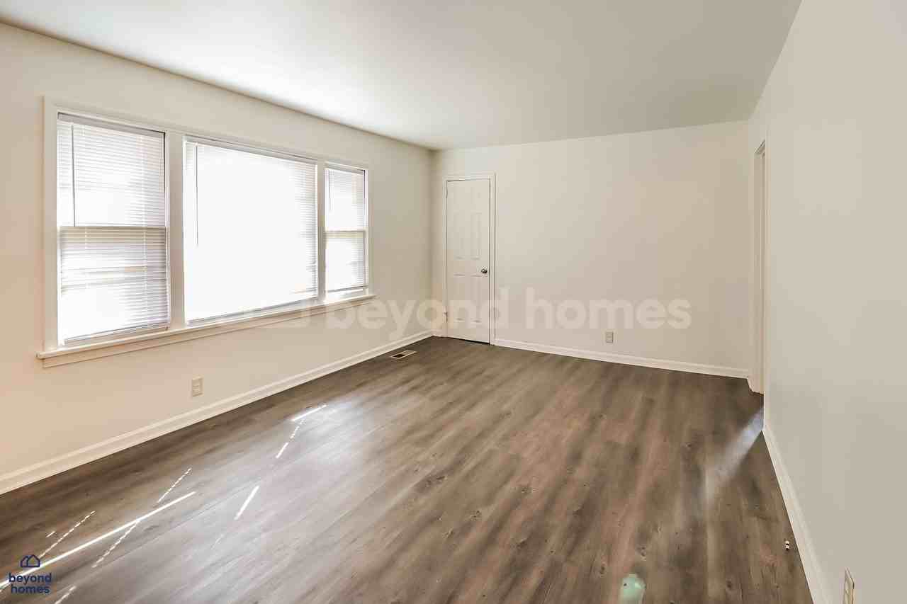 865 Westwood Rd - Photo 6 of 20