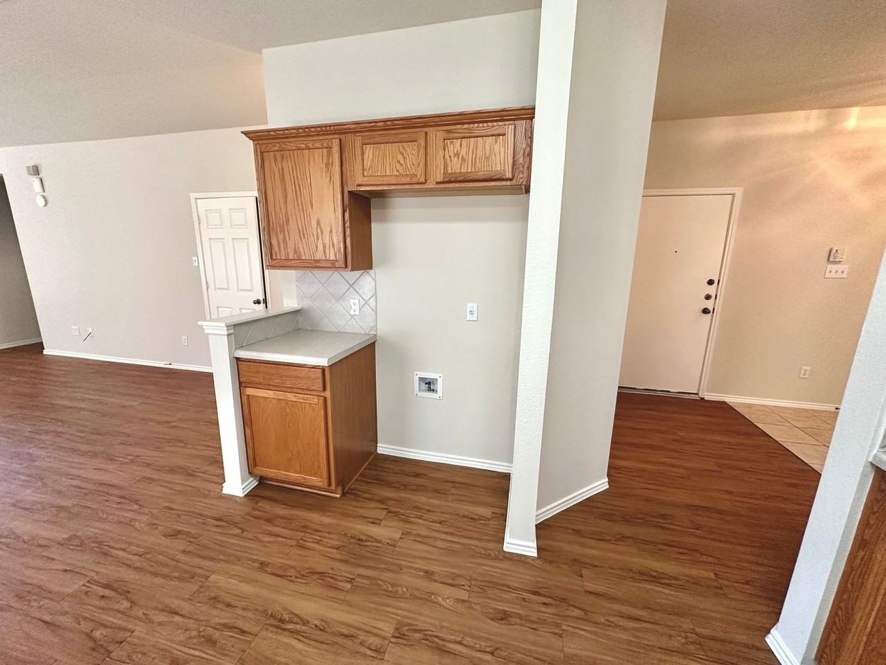 3710 Cap Rock Trl - Photo 6 of 32