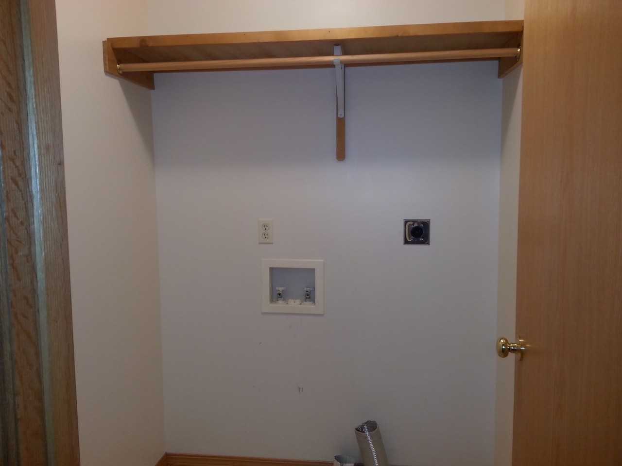 2419 W Deerfield St - Photo 7 of 13