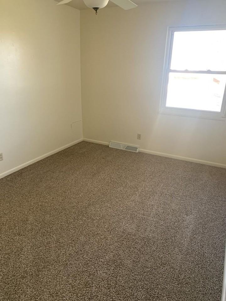 4237 New Rd - Photo 5 of 6