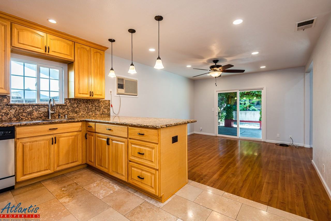 3084 Balgray Ct - Photo 5 of 16